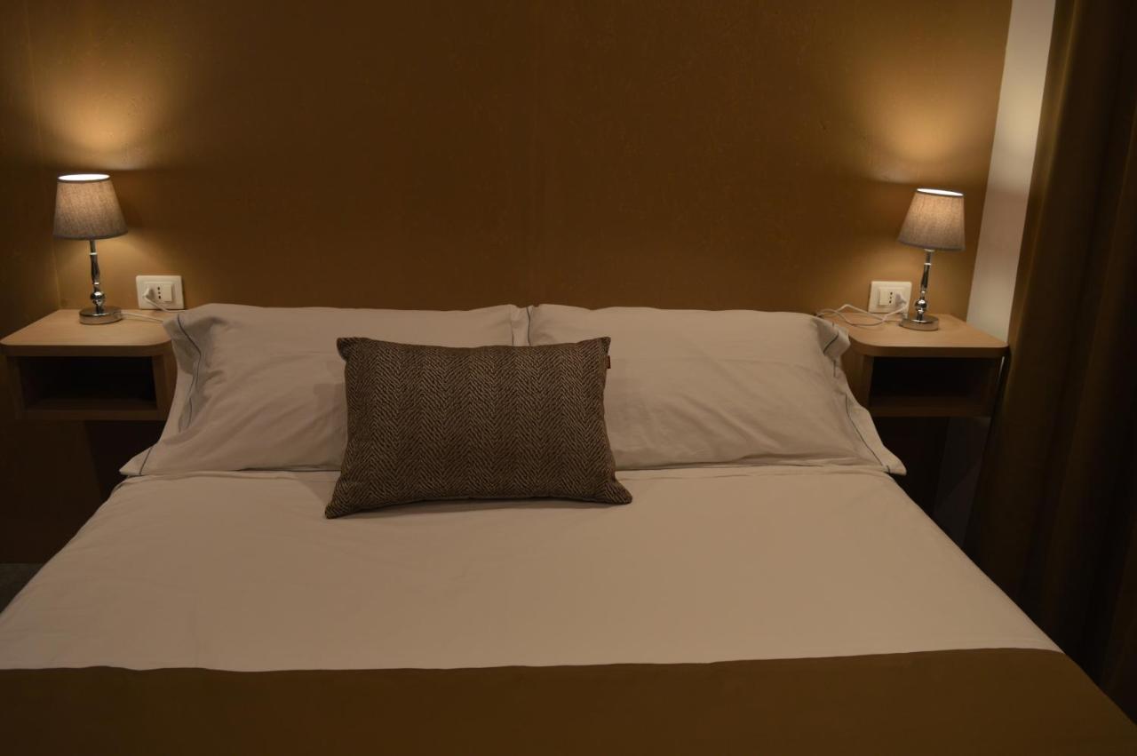Bed And Breakfast Villa Tota 卡坦扎罗 外观 照片