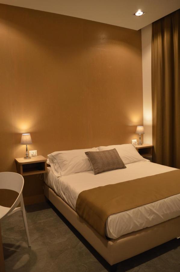 Bed And Breakfast Villa Tota 卡坦扎罗 外观 照片